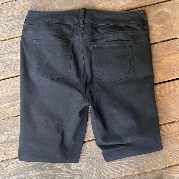 Torrid black jeans - Picture 6 of 11